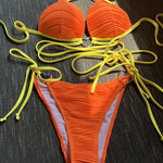 Contrast Halter Neck Two-Piece Bikini Set - Retro Punk Design 