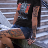 Escape From New York Kurt Russell Snake Plissken Graphic T-Shirt  1981 Sci-Fi Action Movie Tee  RetroPunkDesign